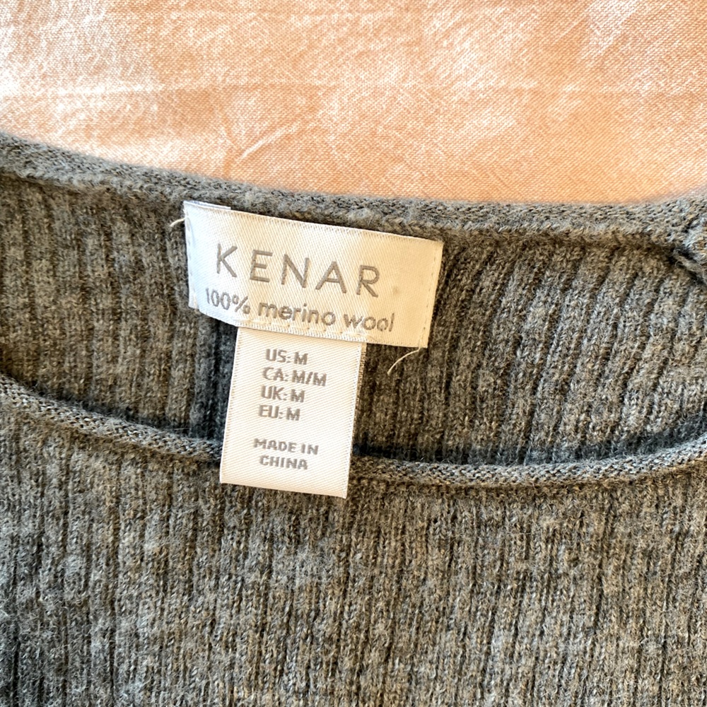💯% merino wool sweater | medium - Picture 3 of 3